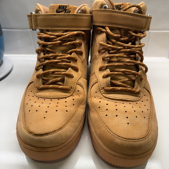 Nike Air Force 1 High Wheat Size 11.5 - Picture 2 of 4